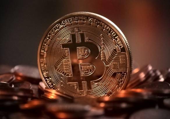 项目周刊，比特币突破10万美元大关，以太坊市值超越万事达卡和腾讯