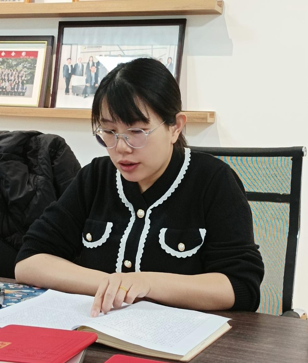 成立一家专门从事技术、商业和网络犯罪的律师事务所