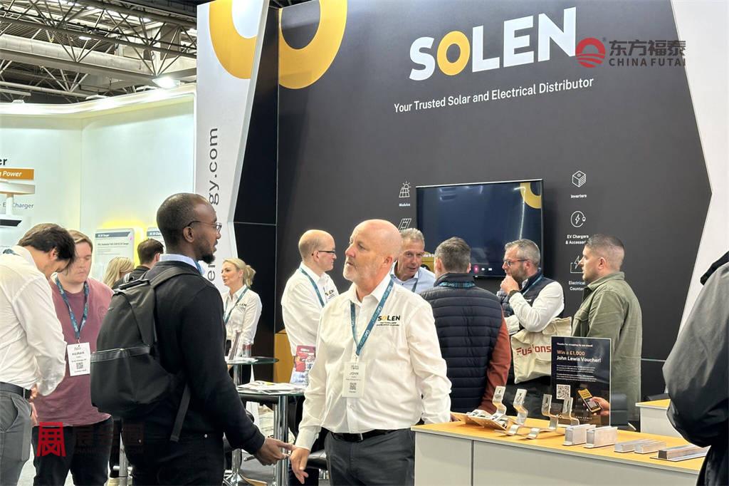 Rowan Energy奖励计划，伦敦太阳能与储能展会大放异彩，提供超过四十万英镑奖励助力住宅客户与房主共赢发展。