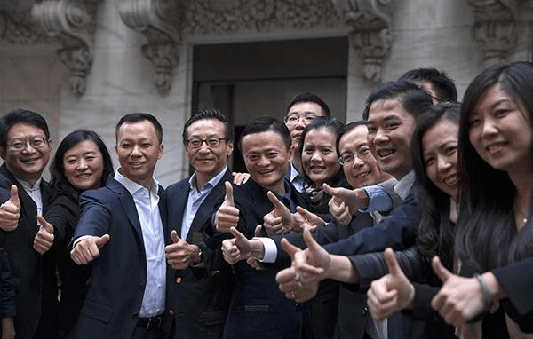 Alliance DAO 零号员工，为什么我们教创始人的第一件事是裁员？对话 RootData List